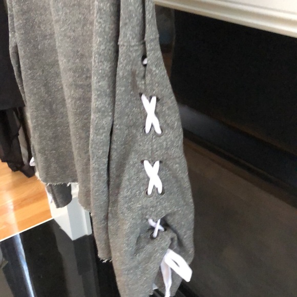NWT SoulCycle Lace up  bell sleeve sweatshirt - Picture 4 of 10